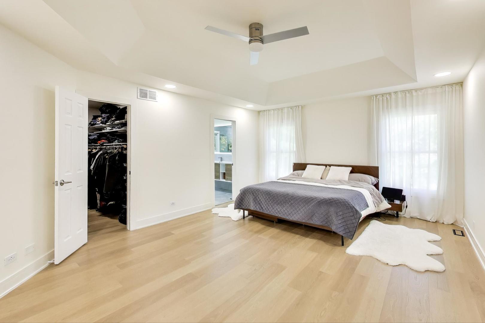 405 Windham Trail, Carpentersville, IL 60110