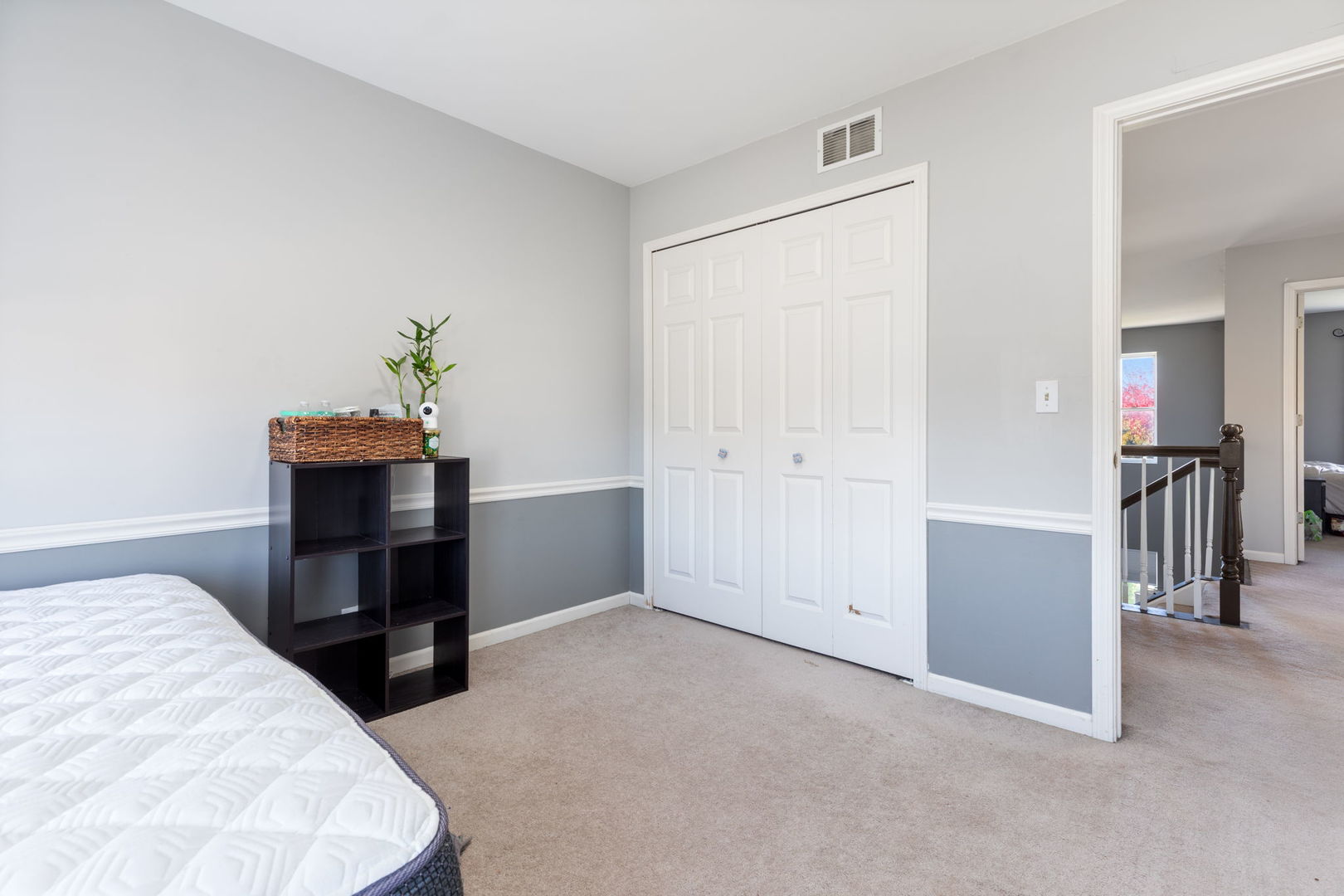 9 Lake Plumleigh Court, Algonquin, IL 60102