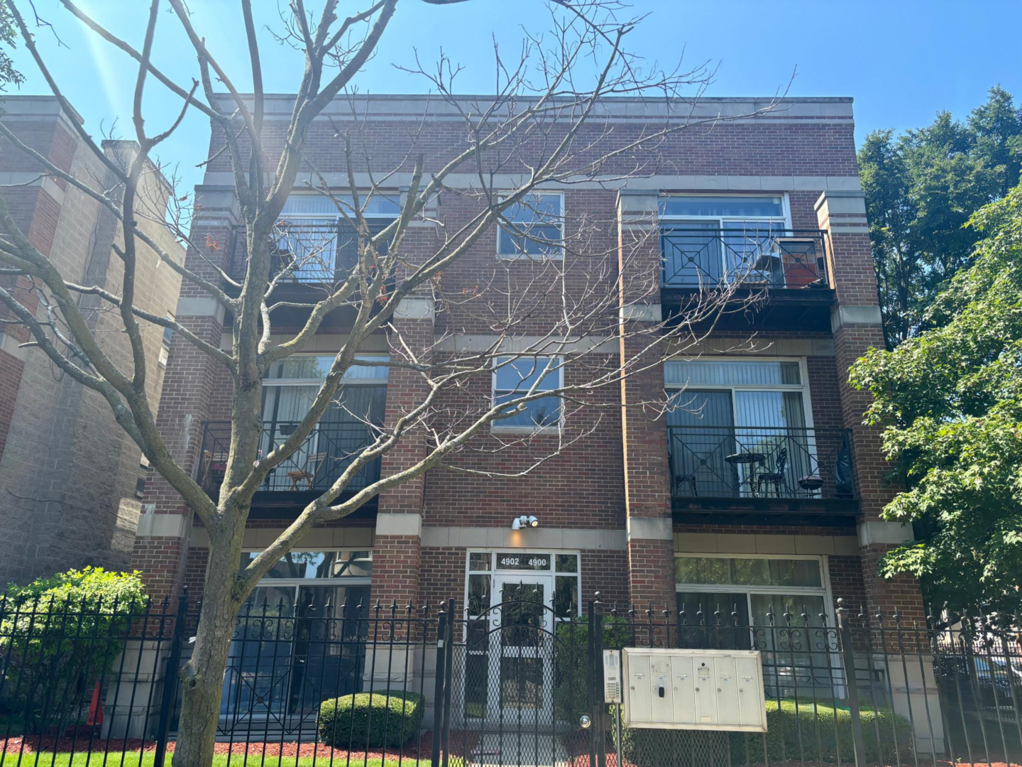 4900 S VINCENNES Avenue #3, Chicago, IL 60615