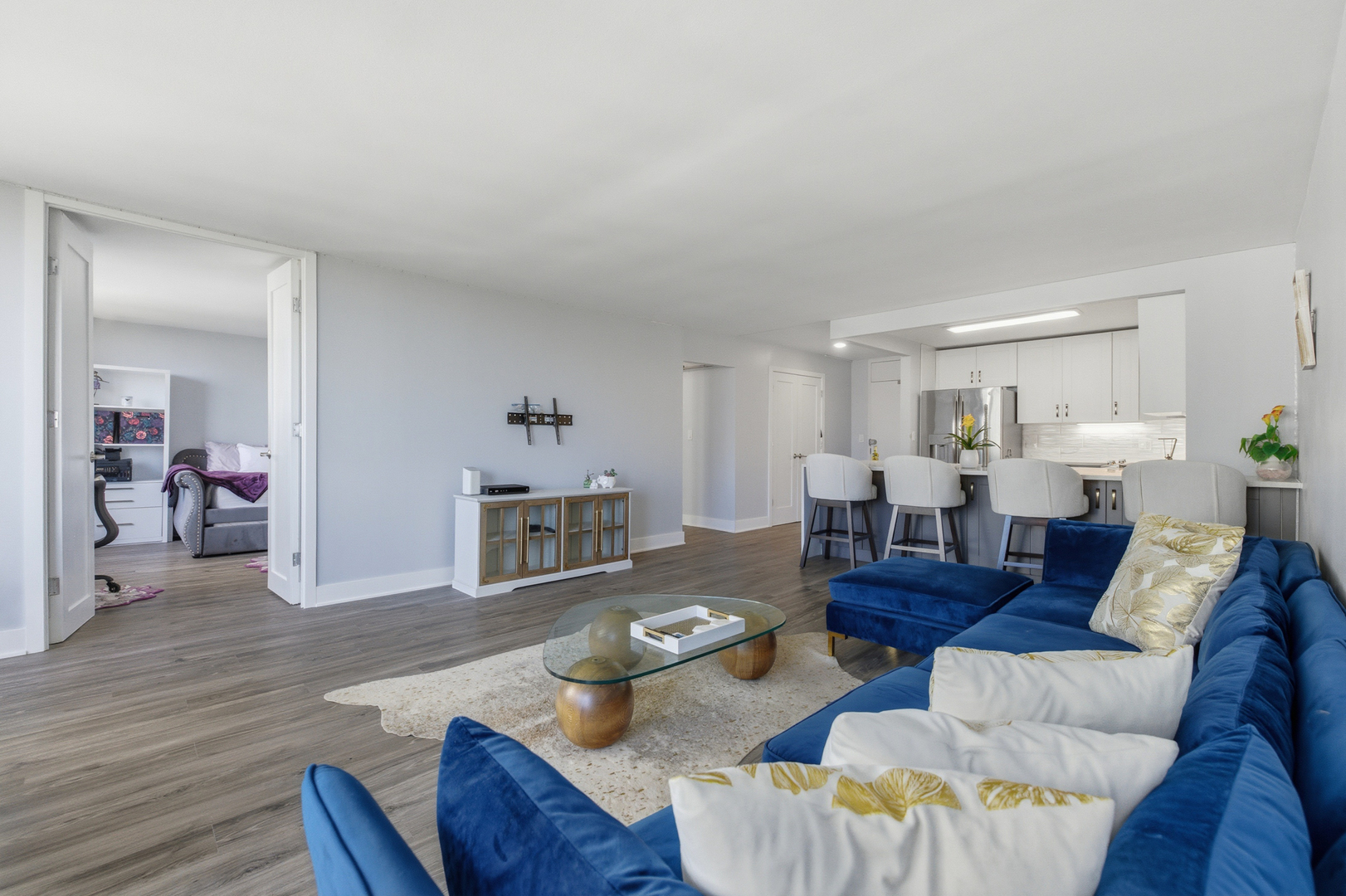 525 W HAWTHORNE Place #1104, Chicago, IL 60657