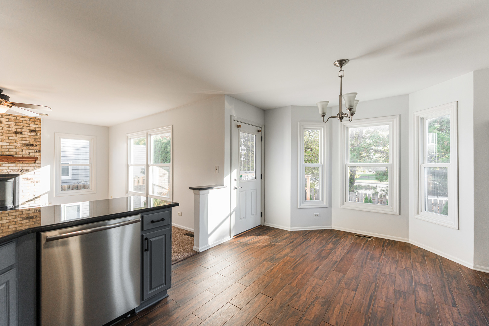 274 Biscayne Street, Bloomingdale, IL 60108