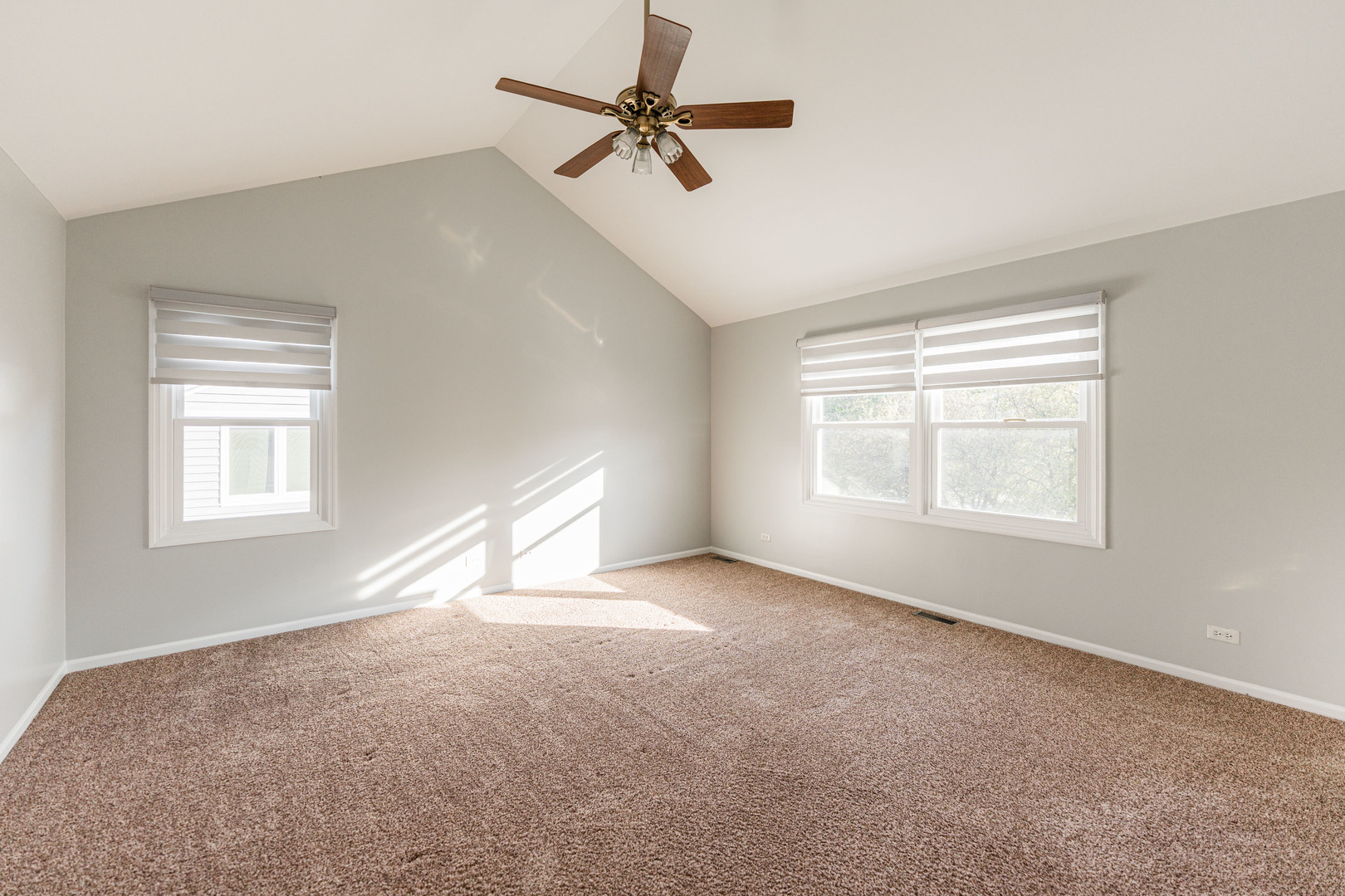 274 Biscayne Street, Bloomingdale, IL 60108