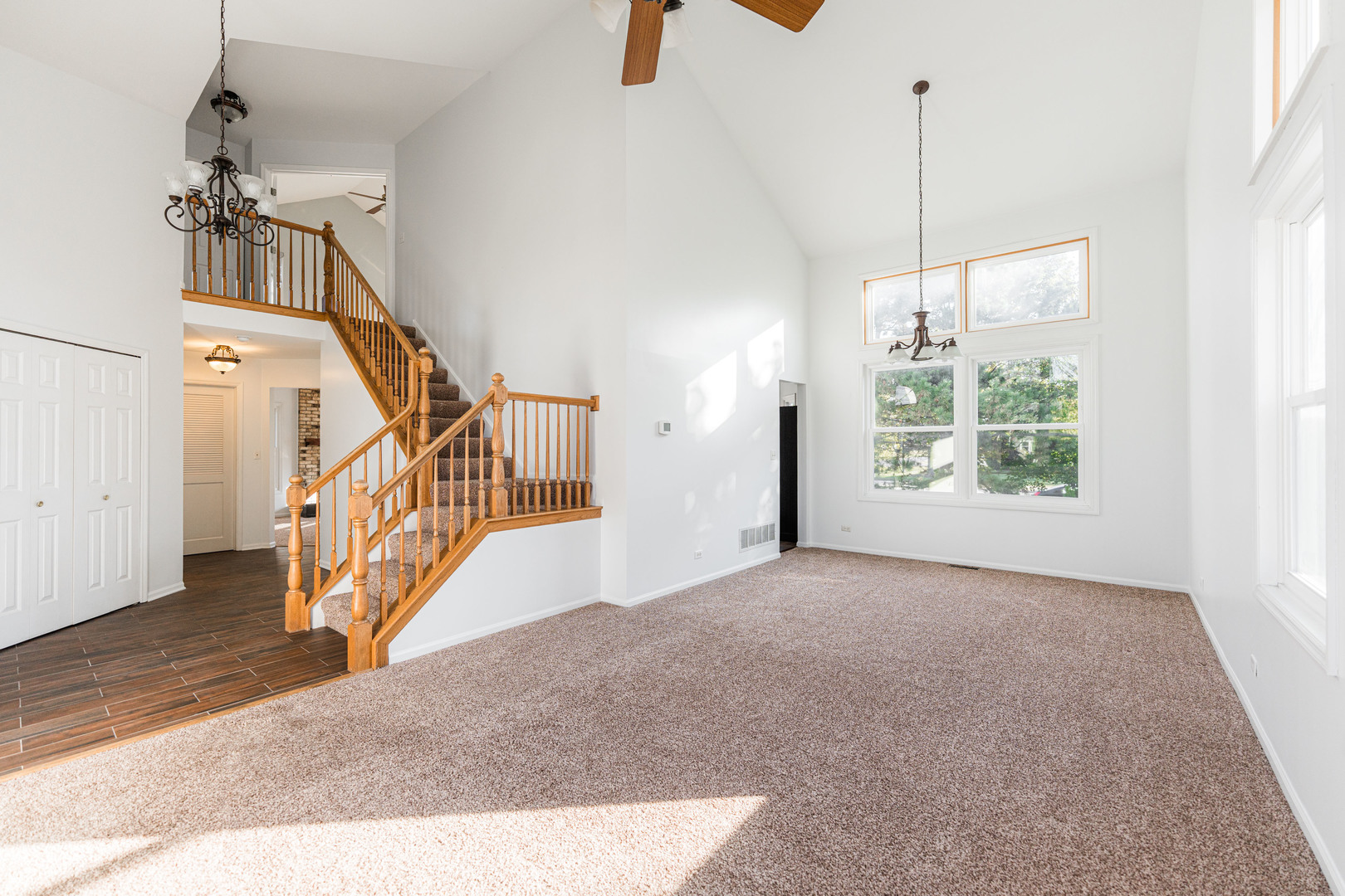 274 Biscayne Street, Bloomingdale, IL 60108