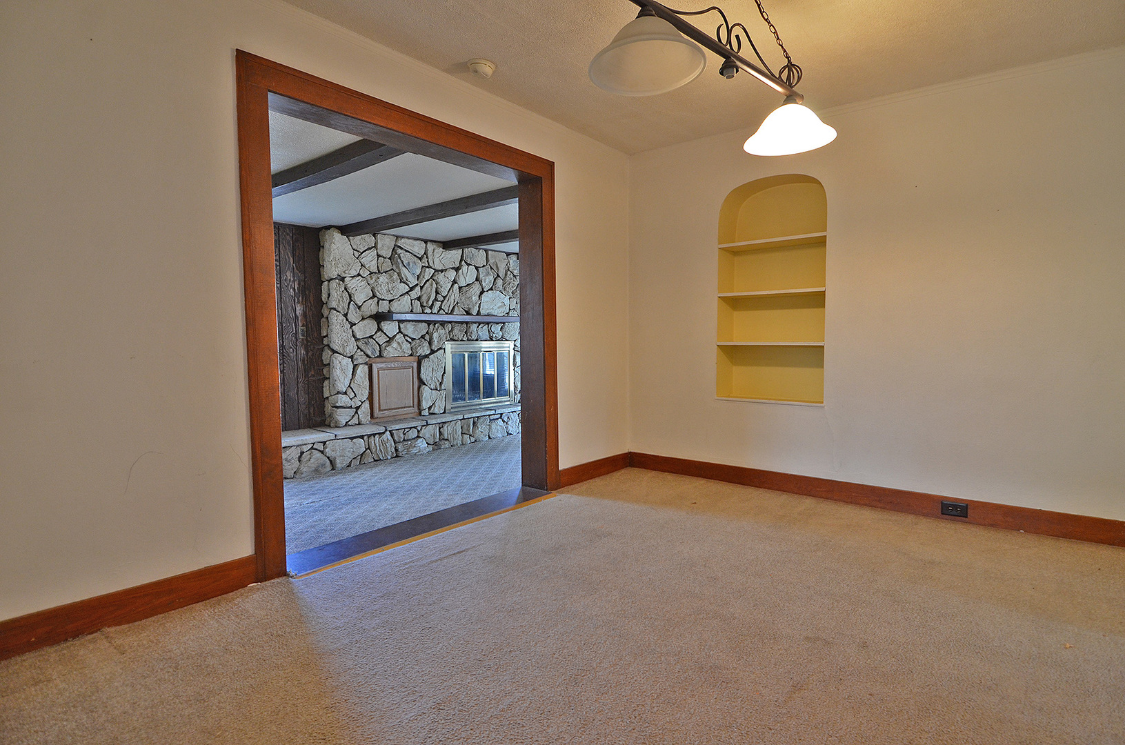 2550 N State Route 23 Highway, Ottawa, IL 61350