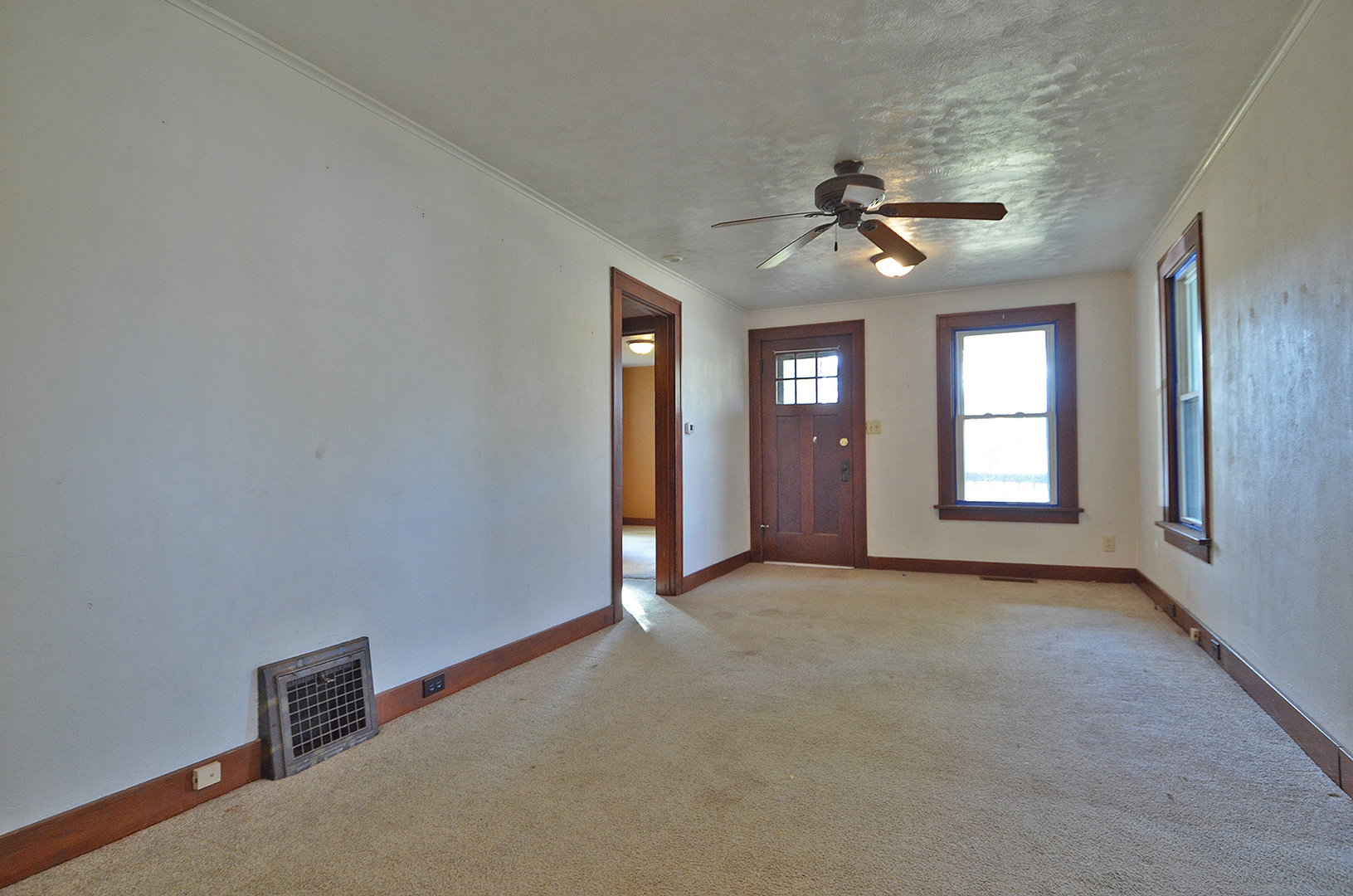 2550 N State Route 23 Highway, Ottawa, IL 61350