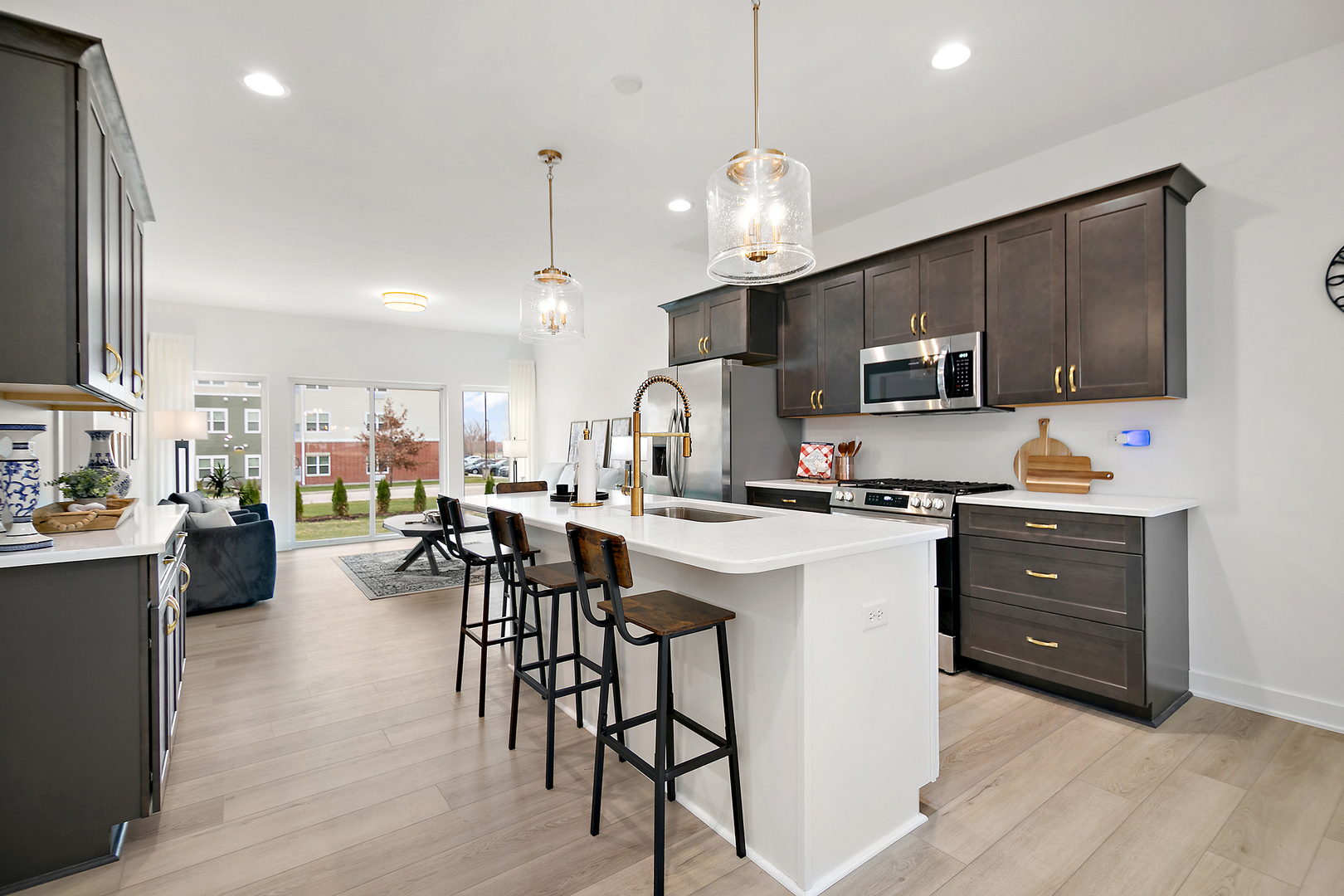 2037 isabella Lane, Minooka, IL 60447