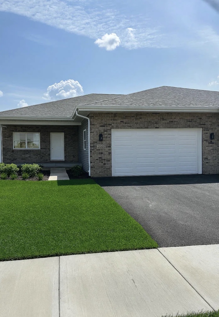 2037 isabella Lane, Minooka, IL 60447