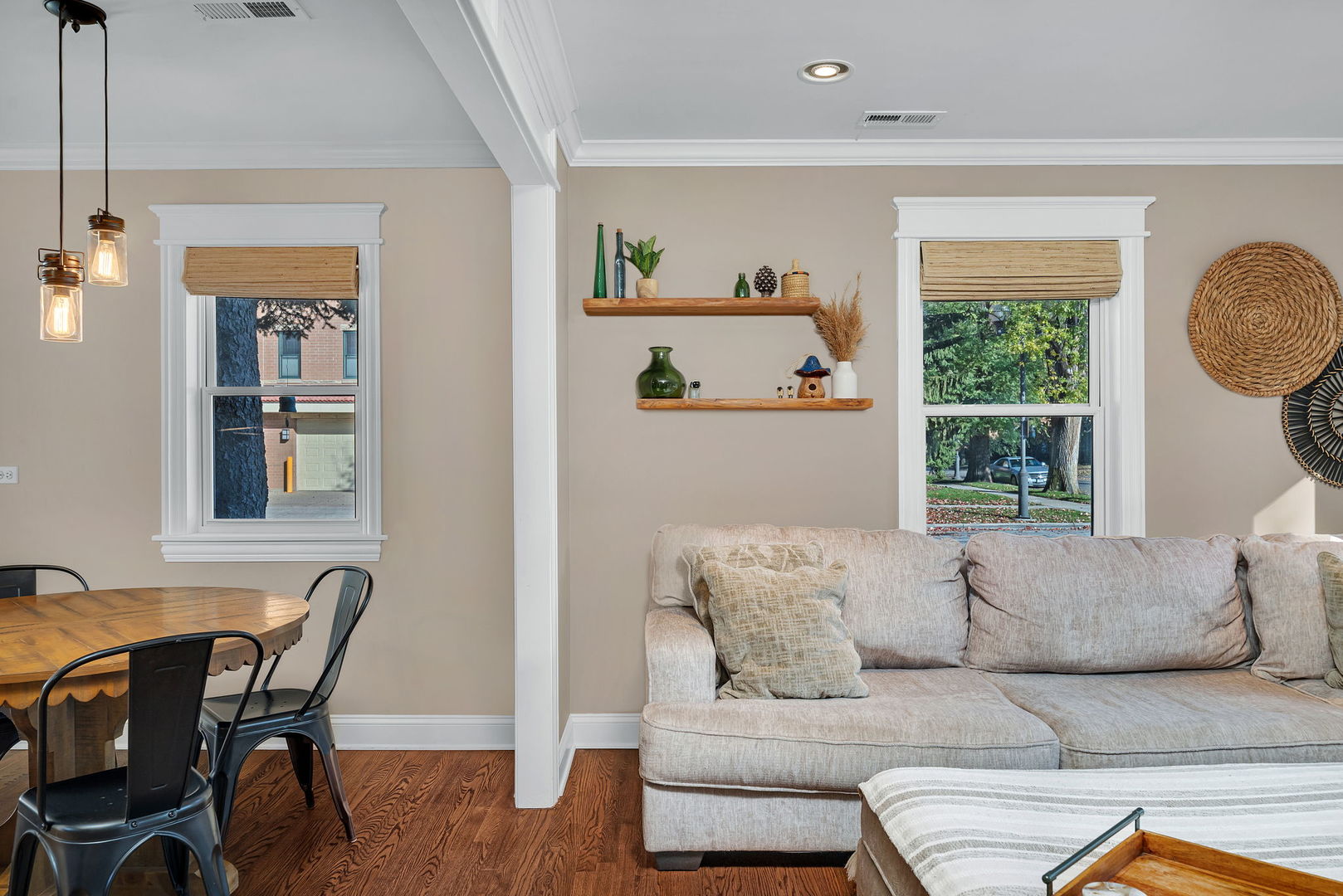 9600 S 51st Avenue, Oak Lawn, IL 60453