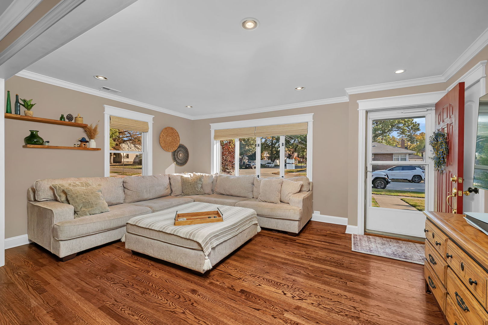 9600 S 51st Avenue, Oak Lawn, IL 60453