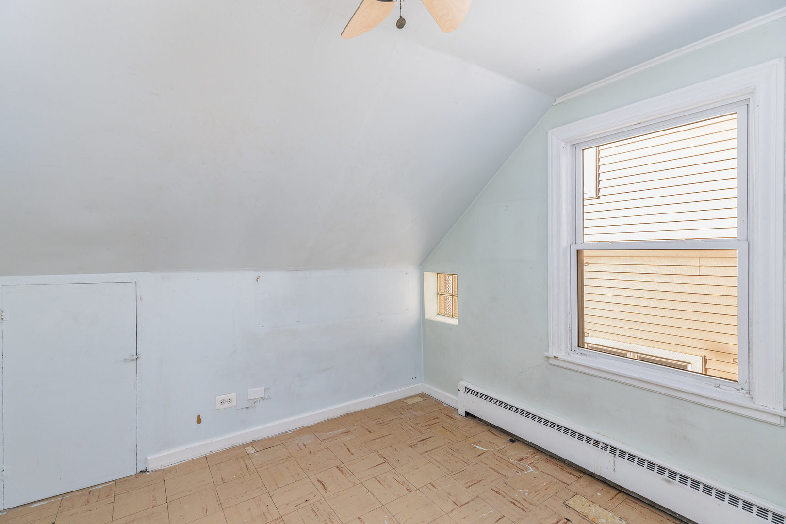 3541 N Rutherford Avenue, Chicago, IL 60634