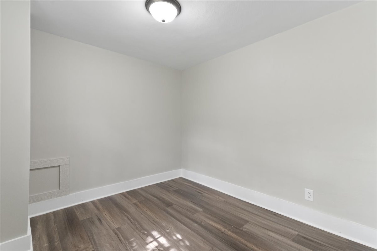 2409 Gilboa Avenue, Zion, IL 60099