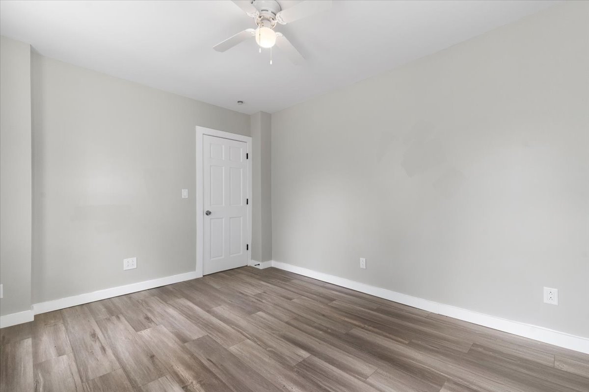 2409 Gilboa Avenue, Zion, IL 60099