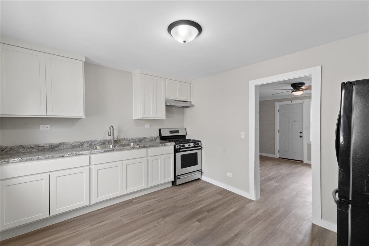 2409 Gilboa Avenue, Zion, IL 60099