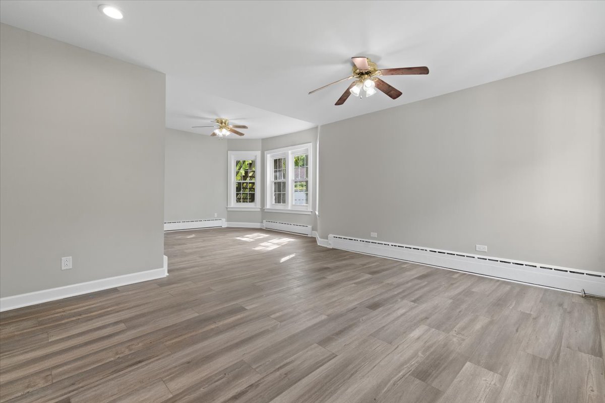 2409 Gilboa Avenue, Zion, IL 60099