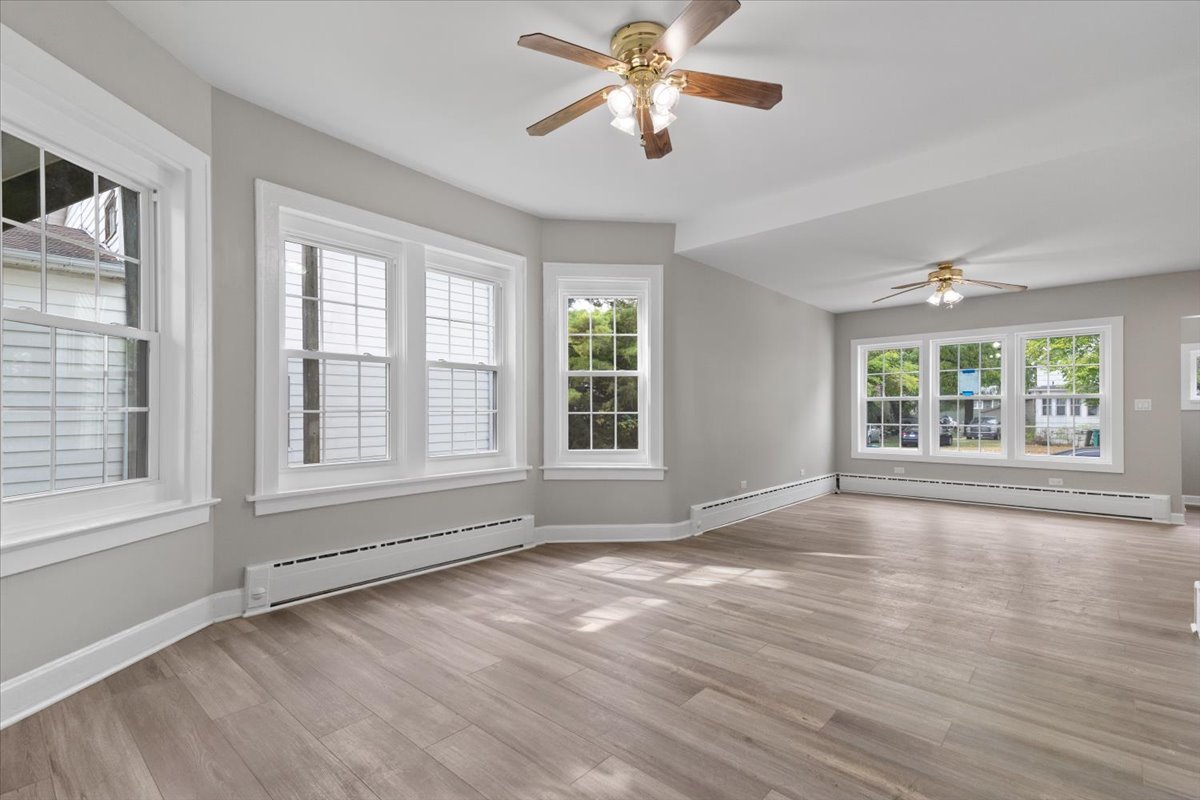 2409 Gilboa Avenue, Zion, IL 60099