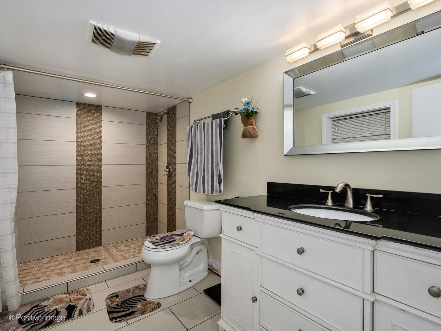 9419 S Wabash Avenue, Chicago, IL 60619