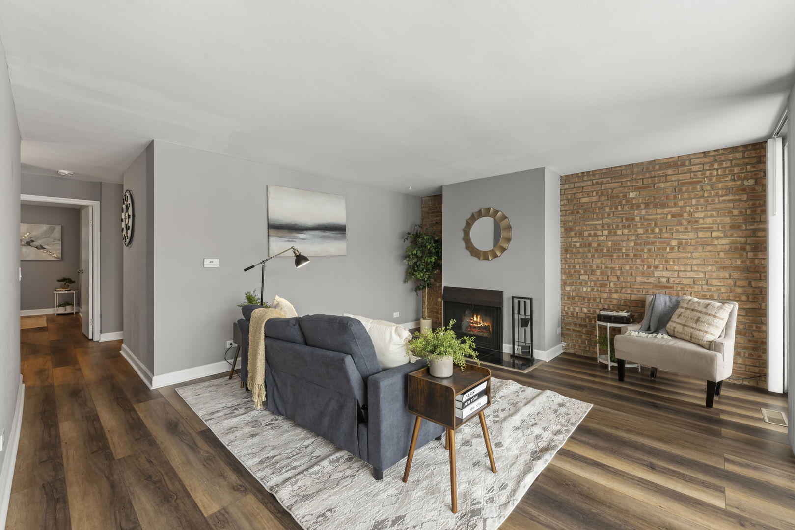 6008 LAKE Drive #1A, Lisle, IL 60532