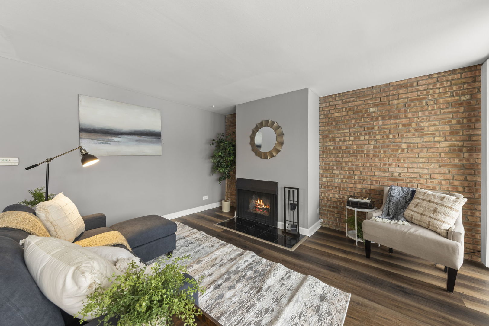 6008 LAKE Drive #1A, Lisle, IL 60532