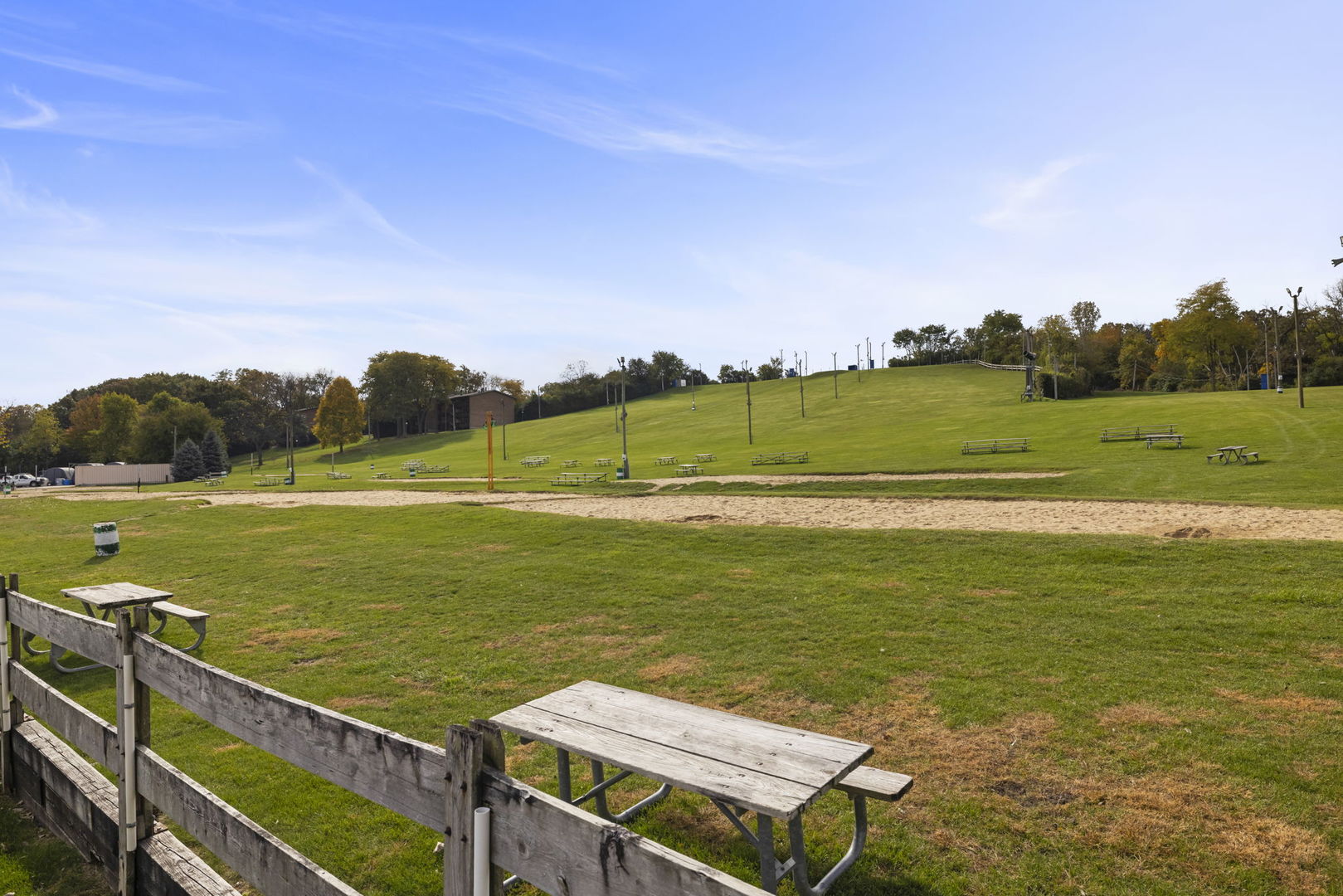 6008 LAKE Drive #1A, Lisle, IL 60532