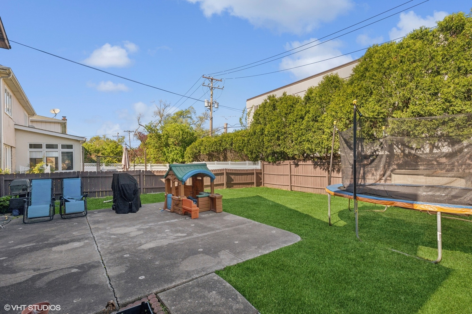 10039 LaCrosse Avenue, Skokie, IL 60077