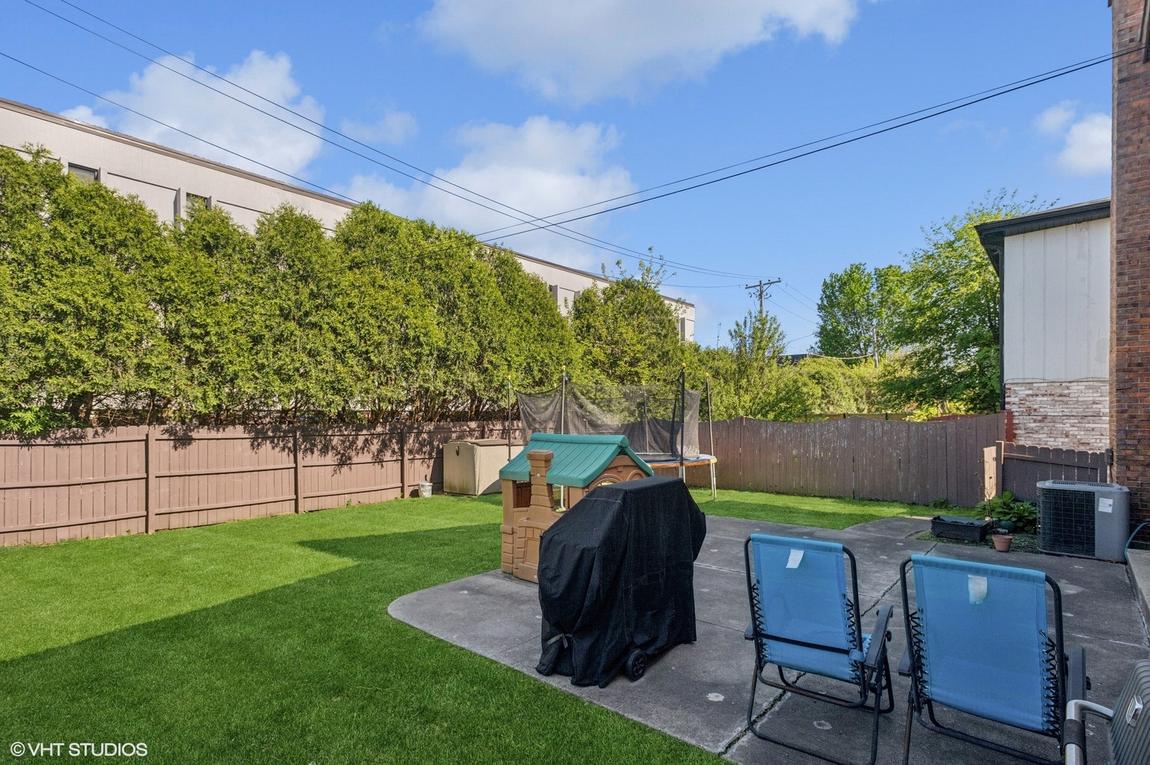 10039 LaCrosse Avenue, Skokie, IL 60077