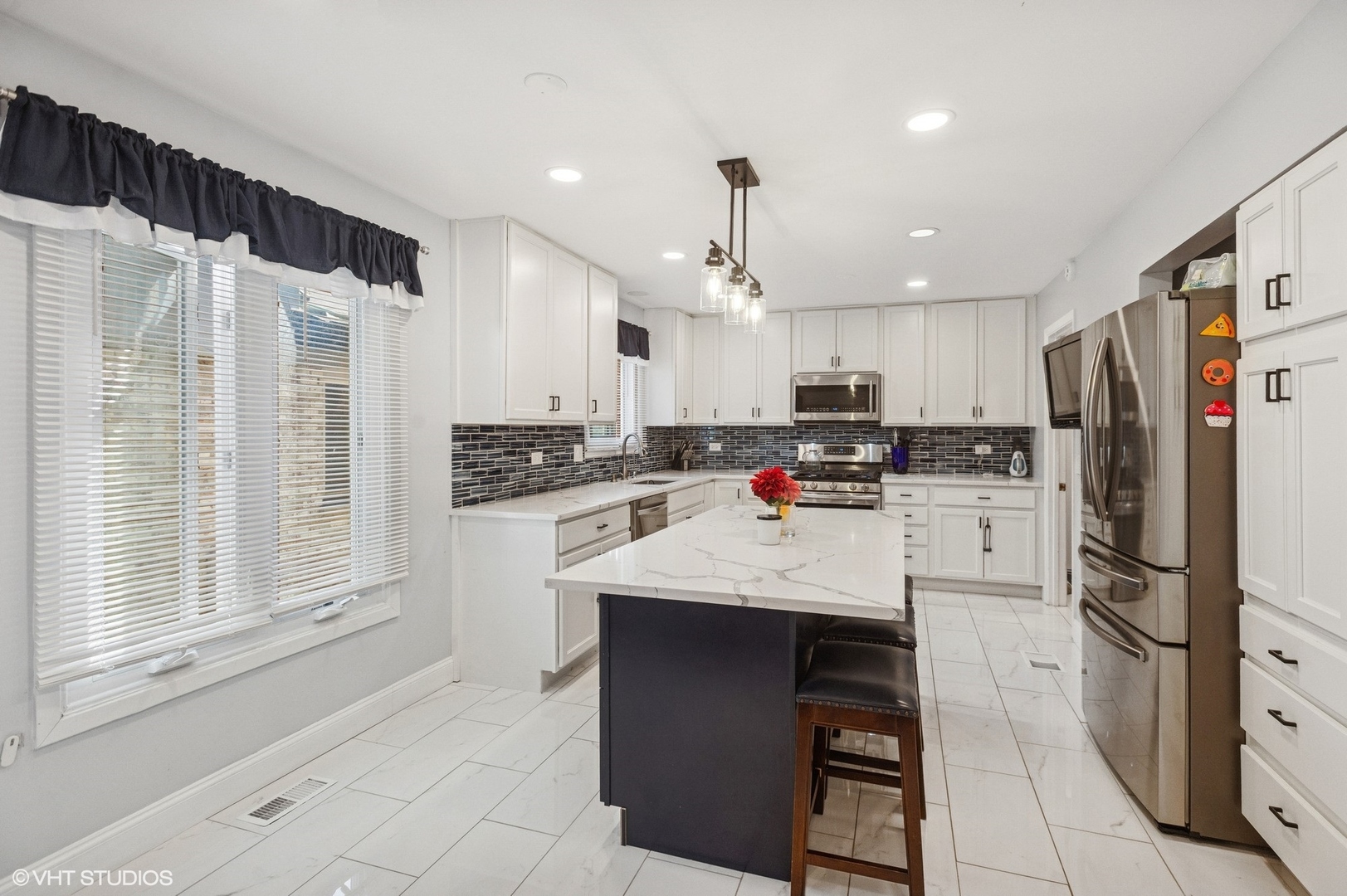 10039 LaCrosse Avenue, Skokie, IL 60077