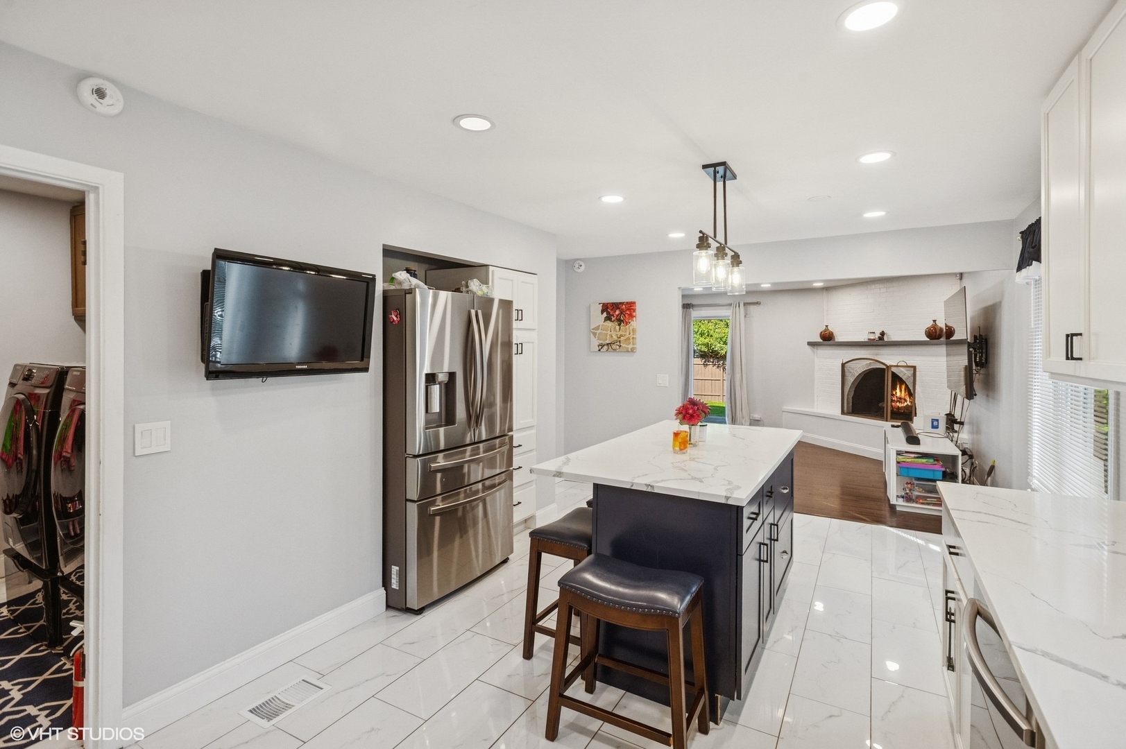 10039 LaCrosse Avenue, Skokie, IL 60077