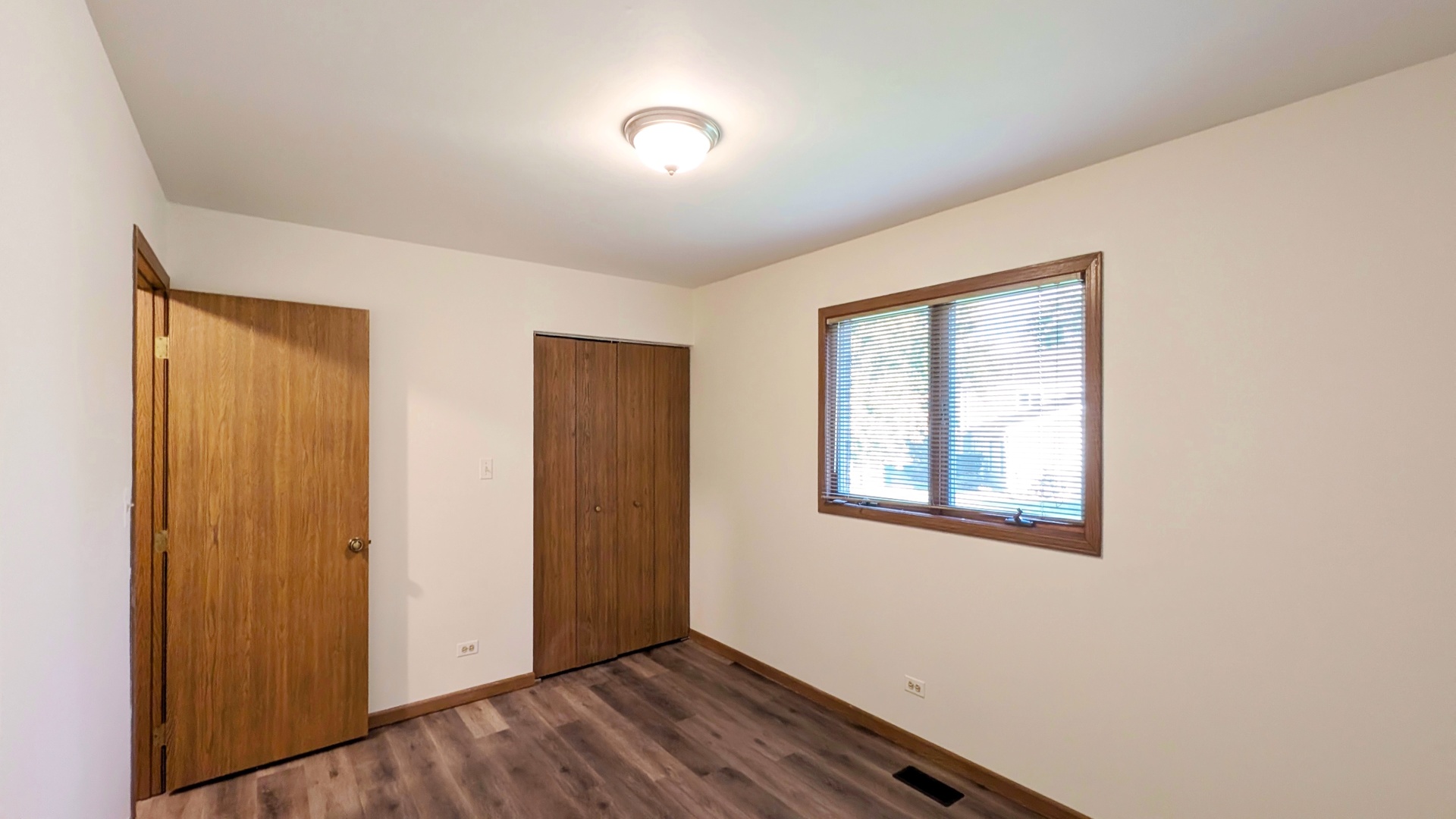 600 Crescenzo Court #B, New Lenox, IL 60451