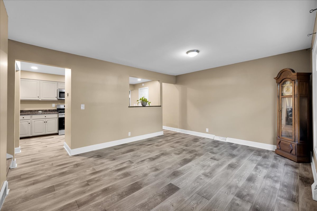 43 Hampton Road, Montgomery, IL 60538