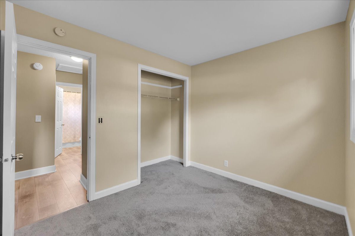 43 Hampton Road, Montgomery, IL 60538