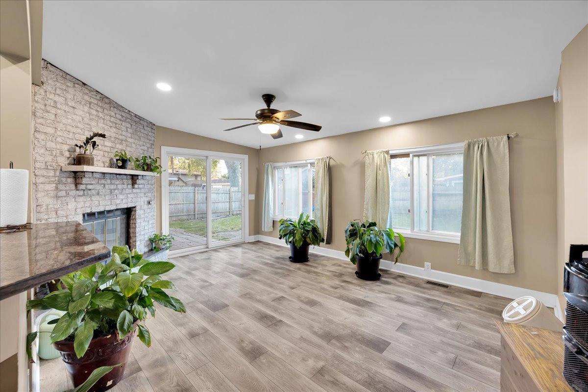 43 Hampton Road, Montgomery, IL 60538