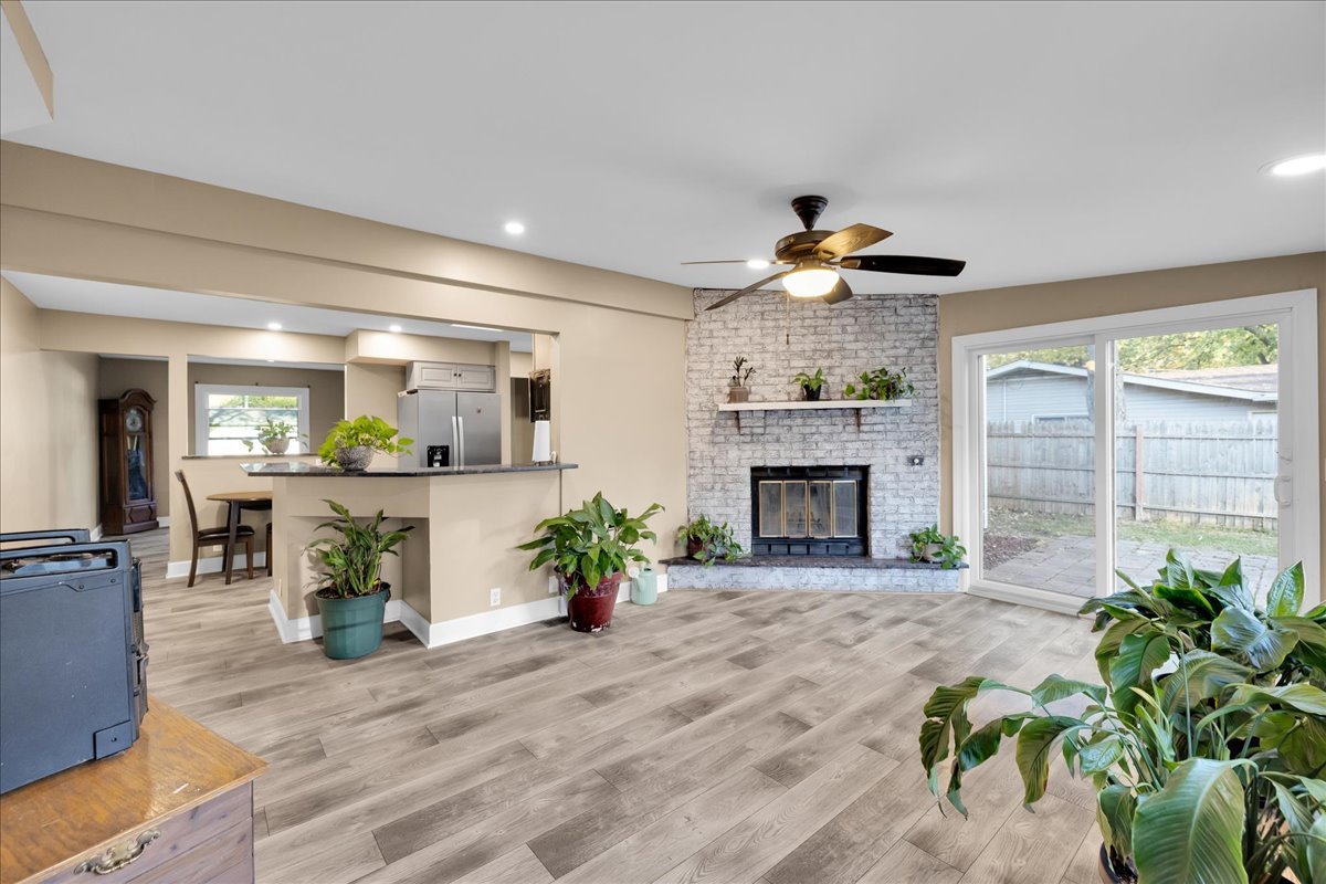 43 Hampton Road, Montgomery, IL 60538