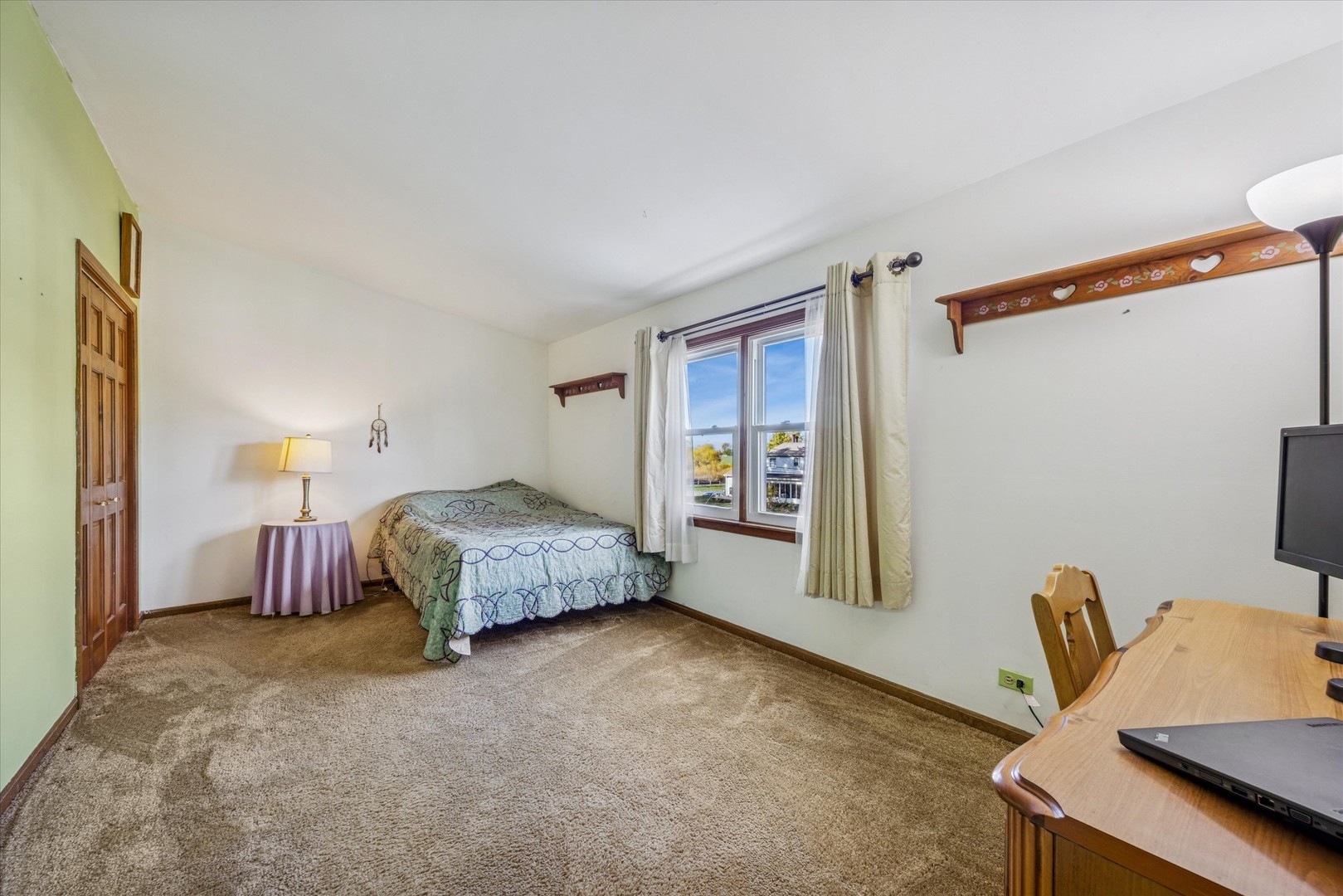 33W208 Bonnie Street, St. Charles, IL 60174