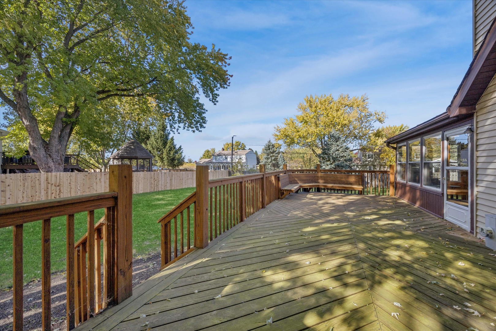 33W208 Bonnie Street, St. Charles, IL 60174