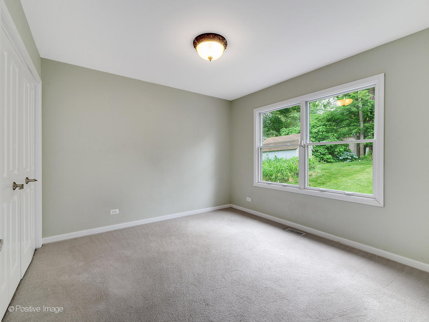 700 N Summit Street, Wheaton, IL 60187