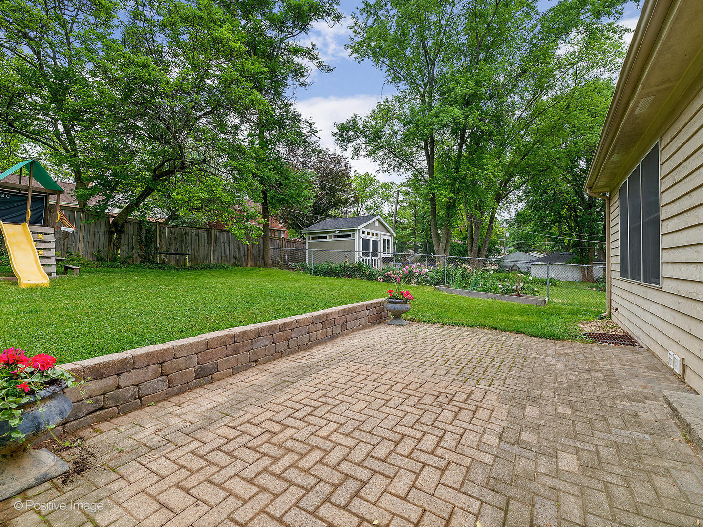 700 N Summit Street, Wheaton, IL 60187