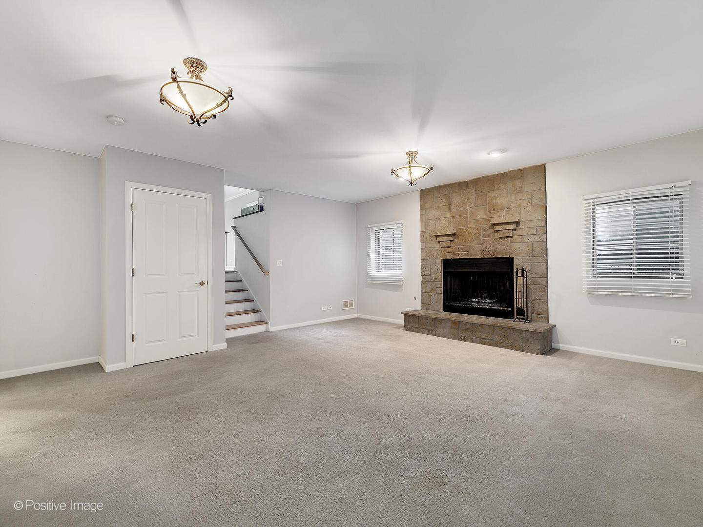 700 N Summit Street, Wheaton, IL 60187