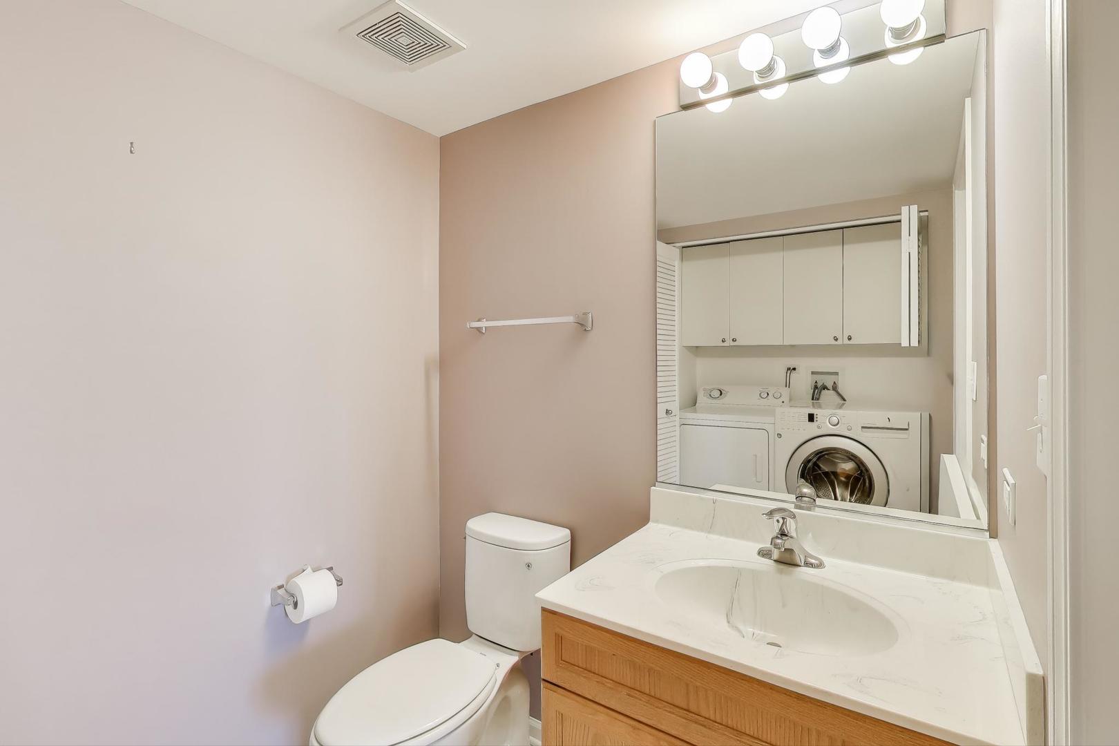 370 S WESTERN Avenue #505, Des Plaines, IL 60016