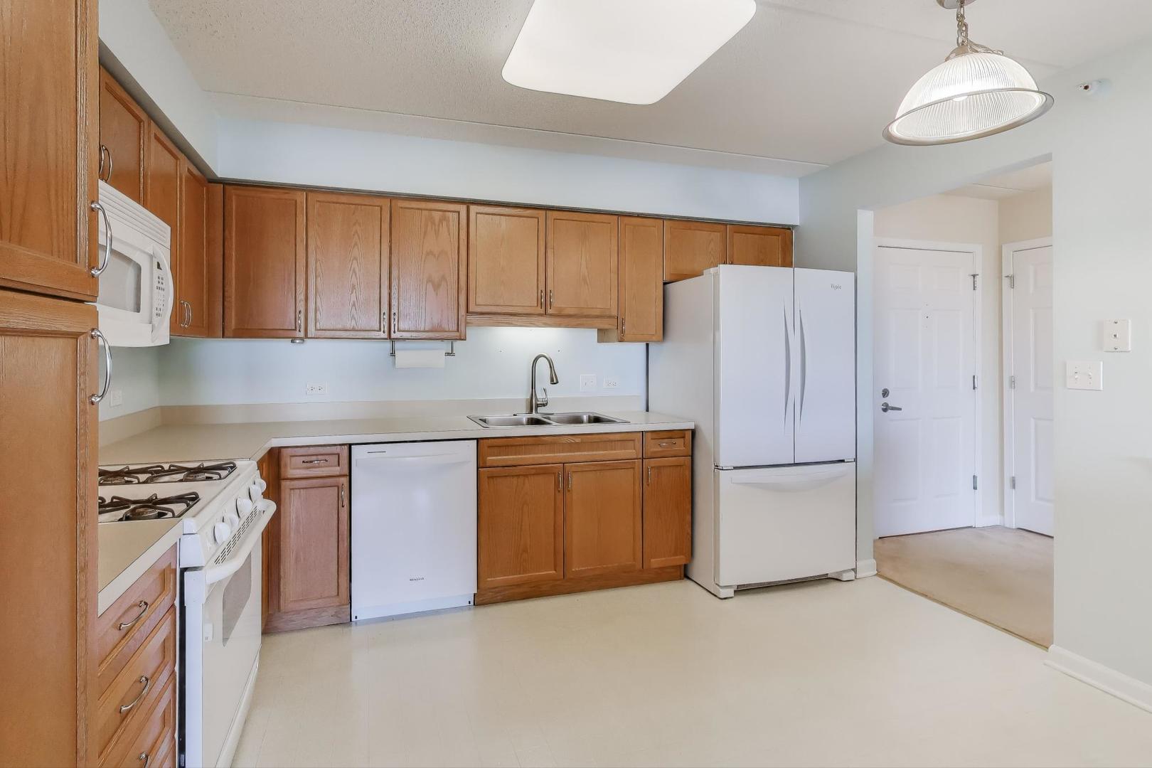 370 S WESTERN Avenue #505, Des Plaines, IL 60016