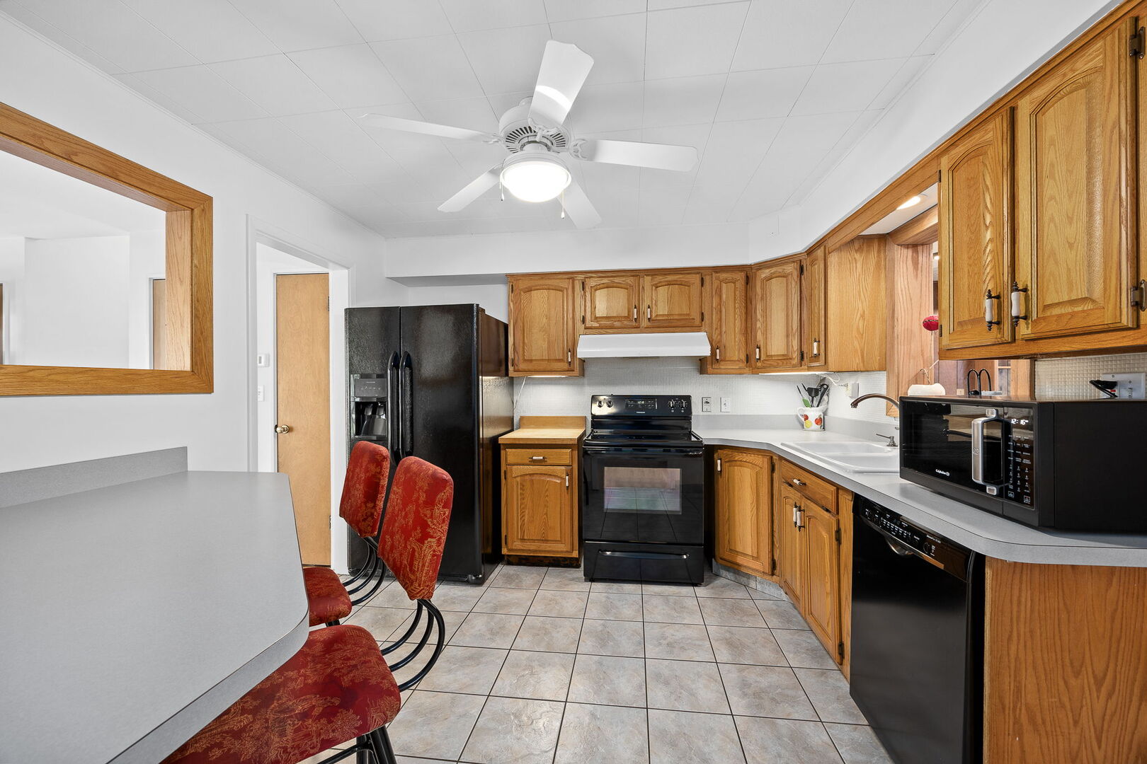 338 S Highland Avenue, Lombard, IL 60148