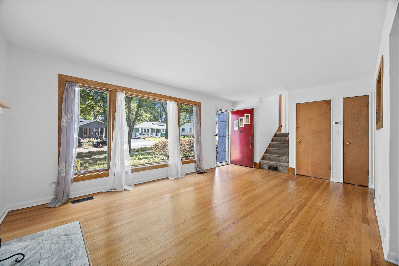 338 S Highland Avenue, Lombard, IL 60148