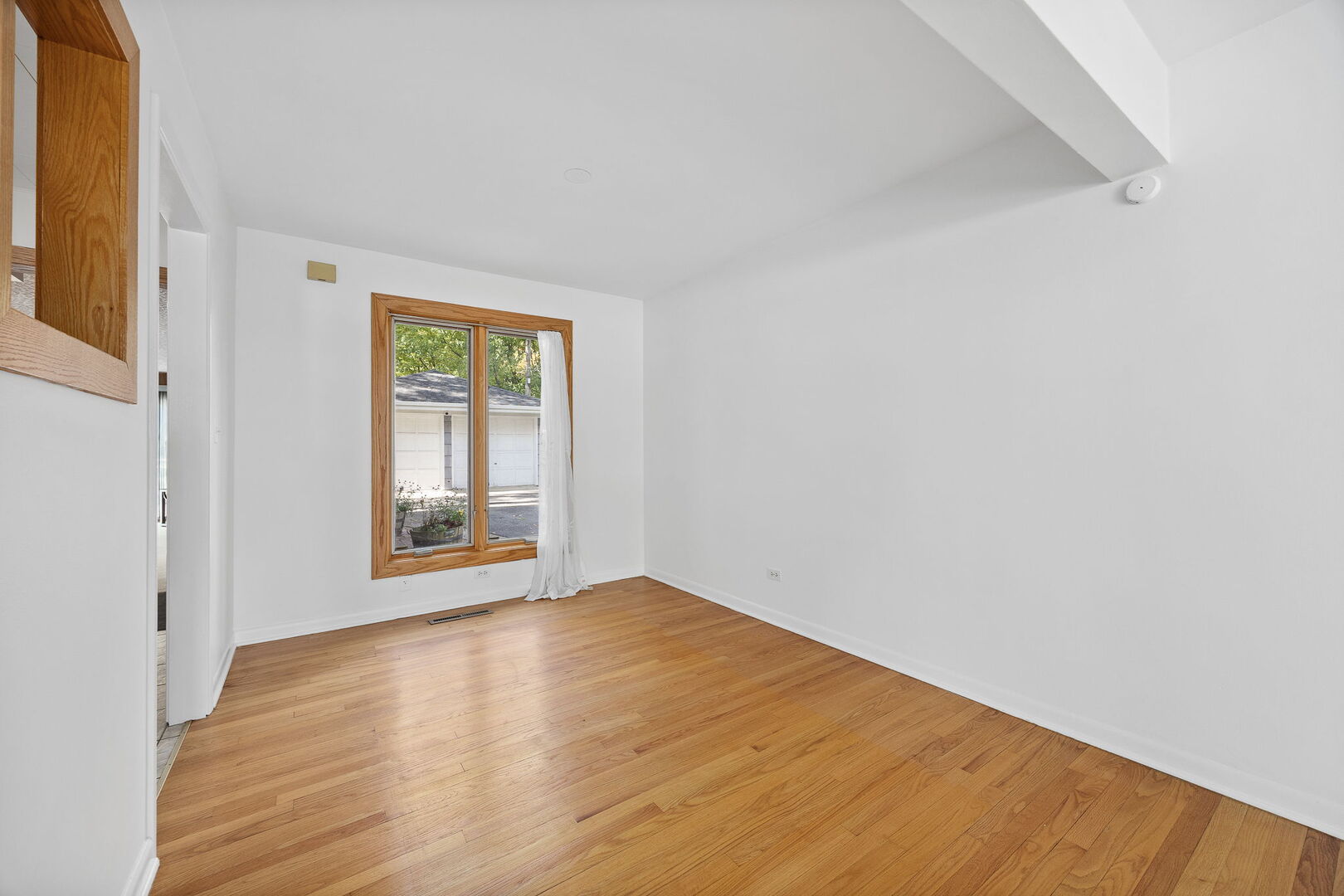 338 S Highland Avenue, Lombard, IL 60148