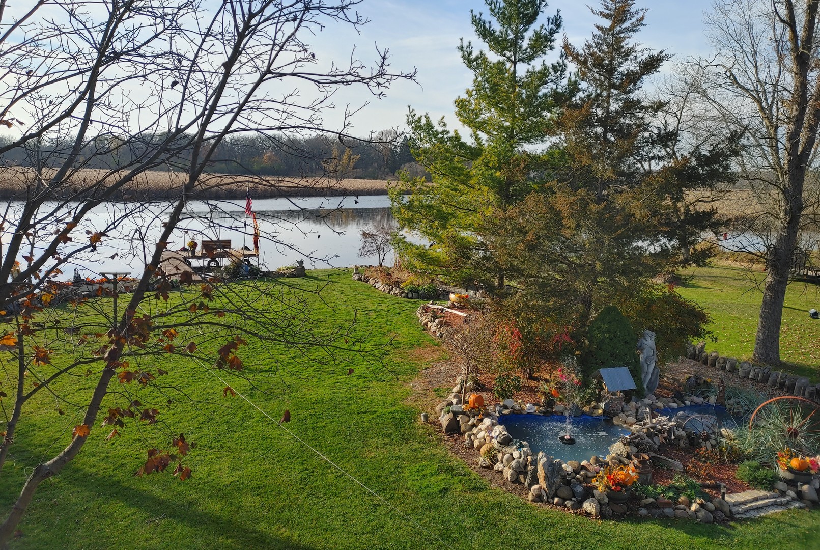 8508 Fox River Road, Waterford, WI 53185