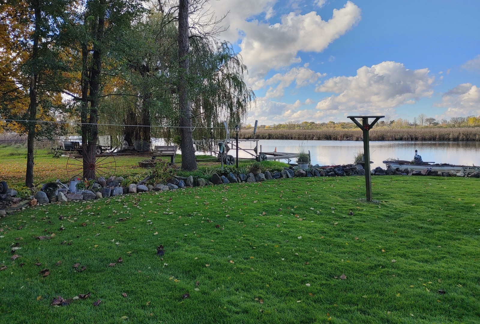 8508 Fox River Road, Waterford, WI 53185