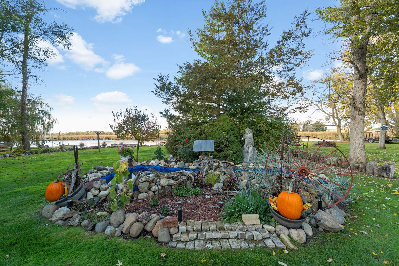 8508 Fox River Road, Waterford, WI 53185