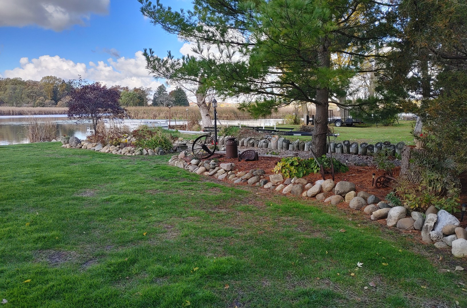 8508 Fox River Road, Waterford, WI 53185