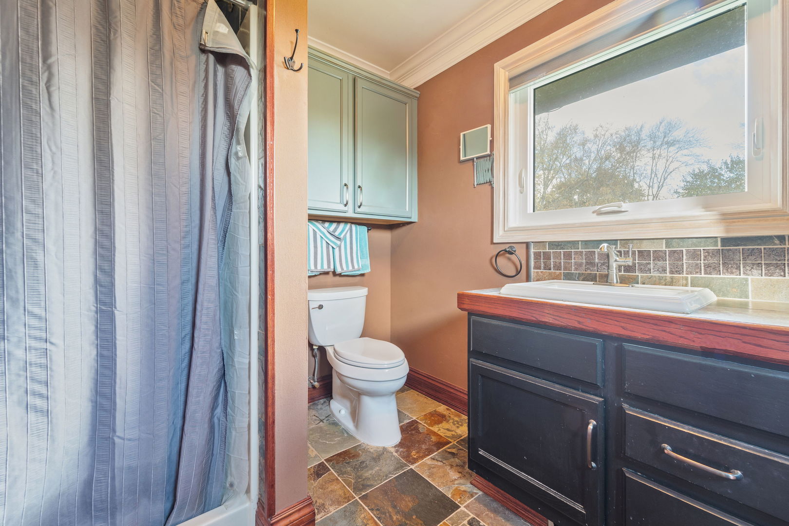 8508 Fox River Road, Waterford, WI 53185