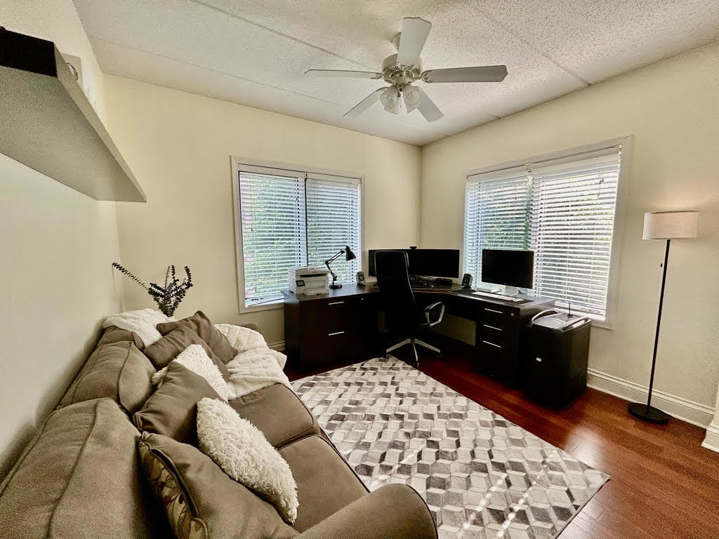 1675 Mill Street #302, Des Plaines, IL 60016