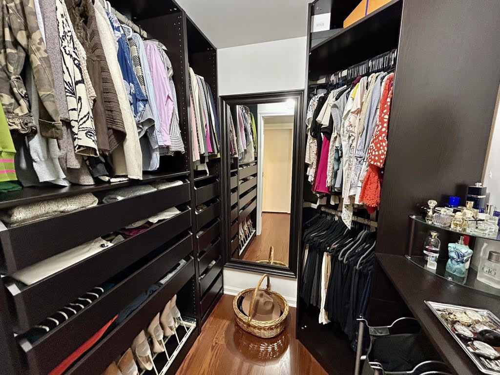 1675 Mill Street #302, Des Plaines, IL 60016