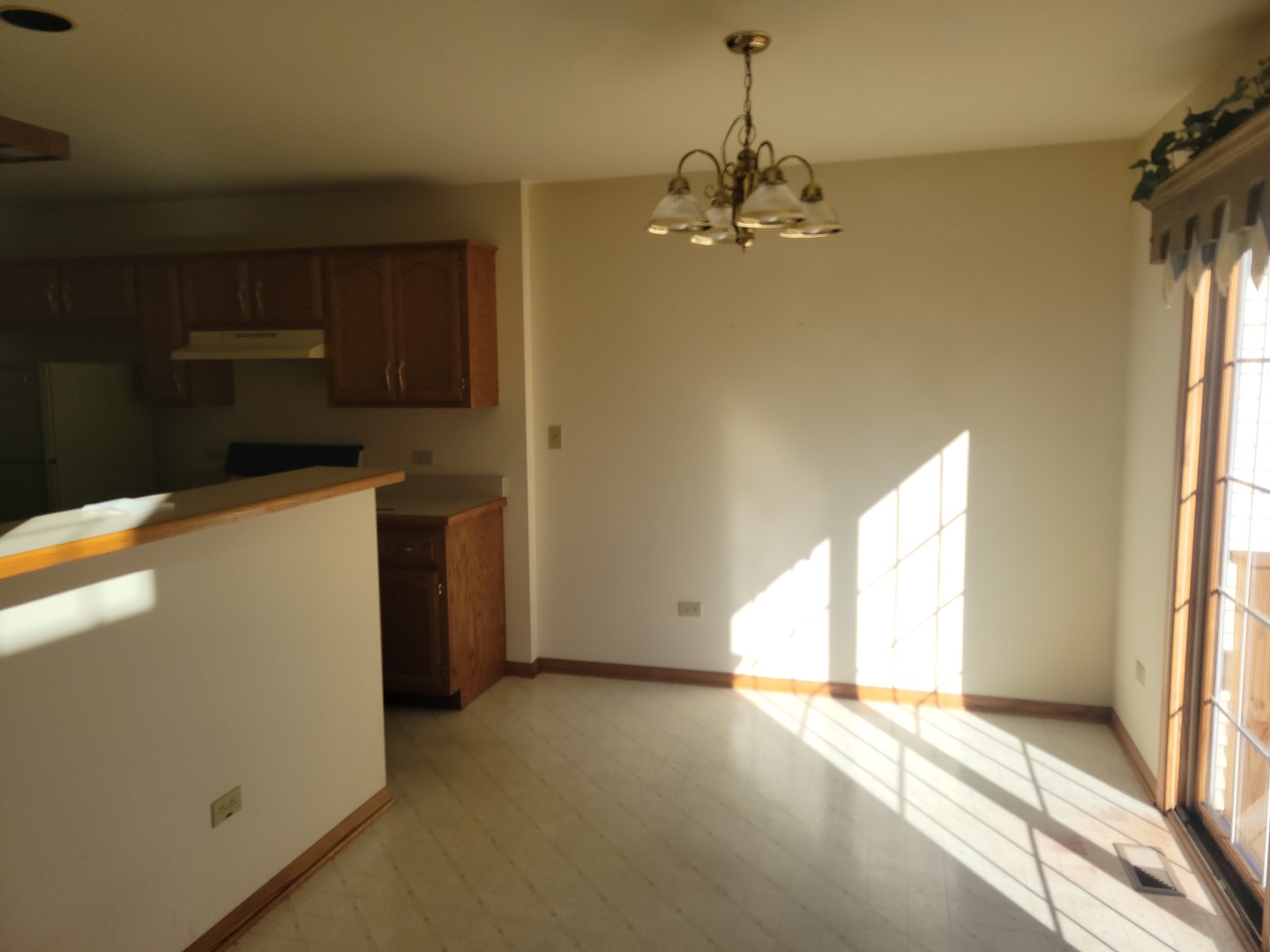 17237 Arrow Head Drive, Lockport, IL 60441